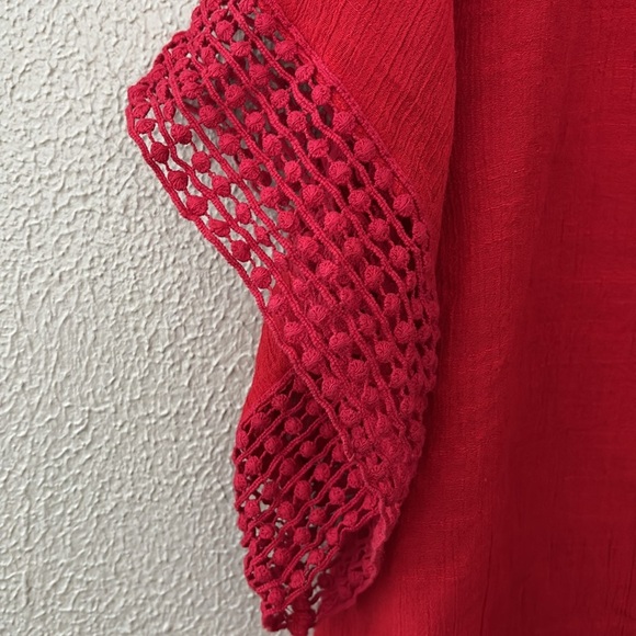 Women’s Plus Marie Gabrielle Red Top, 1X - Picture 2 of 7